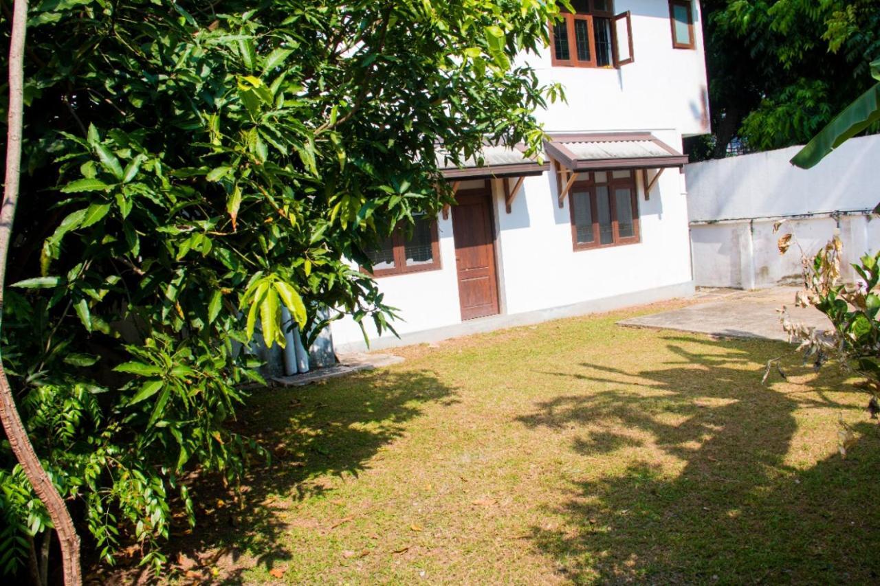 Battaramulla Boutique Villa Sri Jayewardenepura Kotte Exterior foto